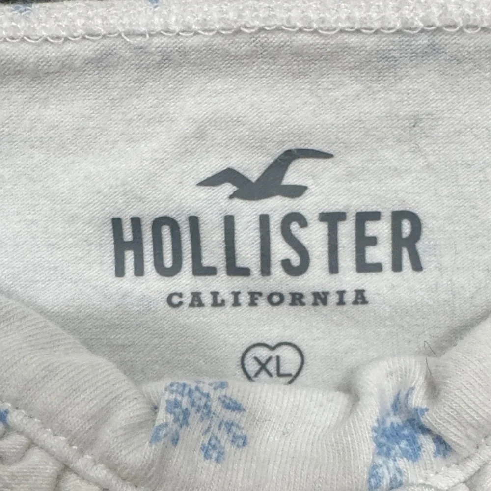 Hollister White Cami Top With Micro Ruffles and Blue Floral Print - Picture 2 of 5